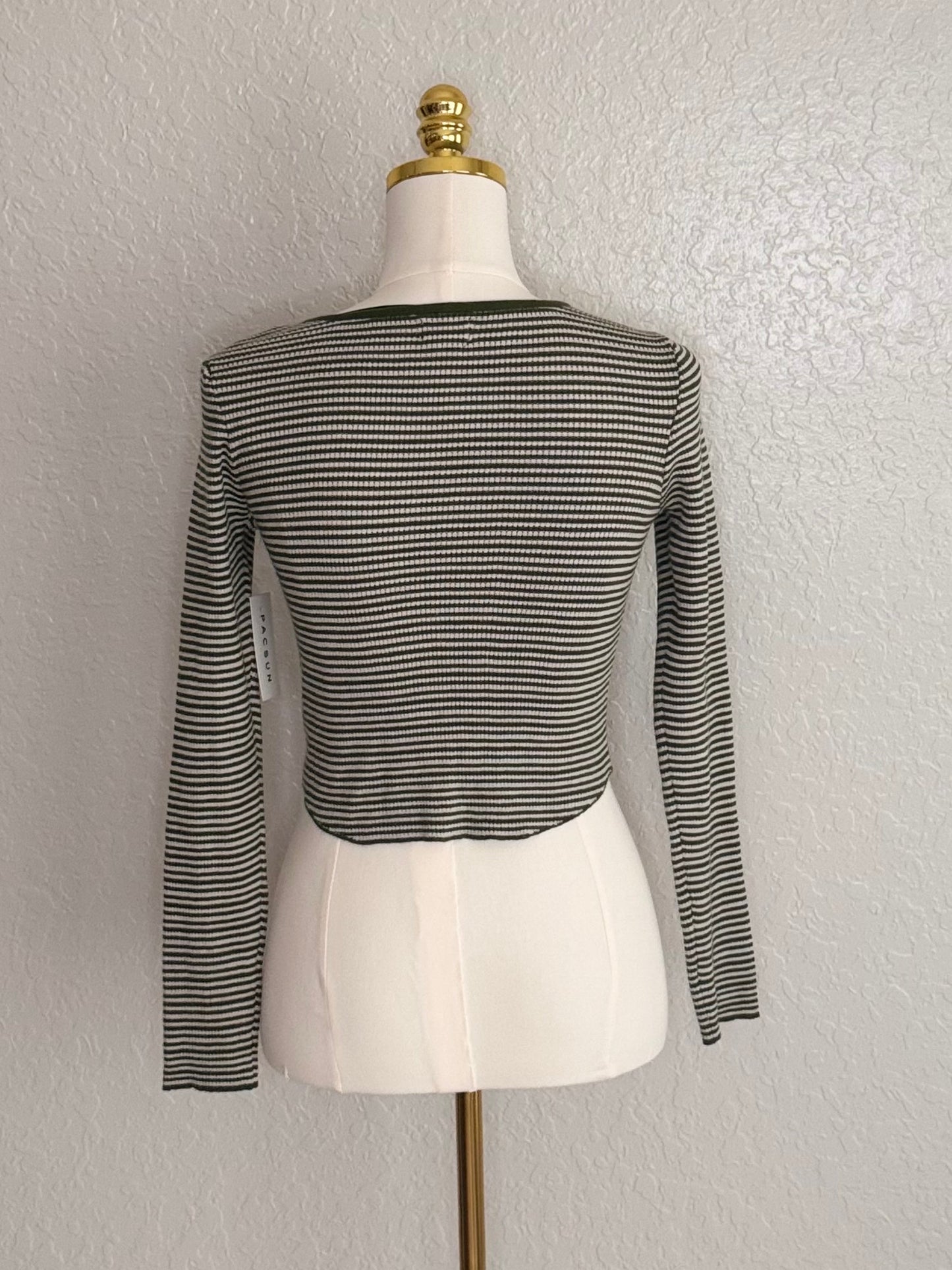 LA Hearts Woodland V-Neck Sweater